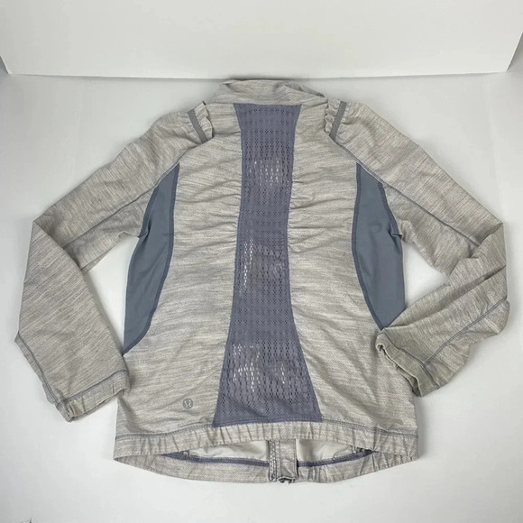 Lululemon Run Nada commuter denim white / fossil jacket athletic size 2 - Picture 7 of 17